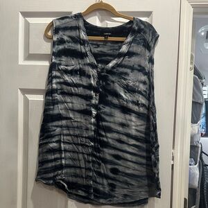 Torrid Tie-Dye Black and Gray Blouse